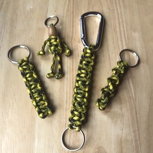 Lot of Hand Crafted paracord KEYCHAINS made by us !